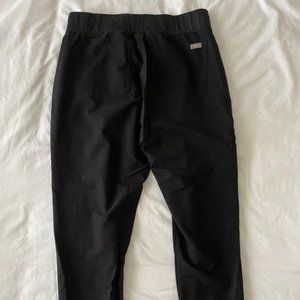 FIGS Zamora Jogger Scrub Bottoms in Black Size M - Like New